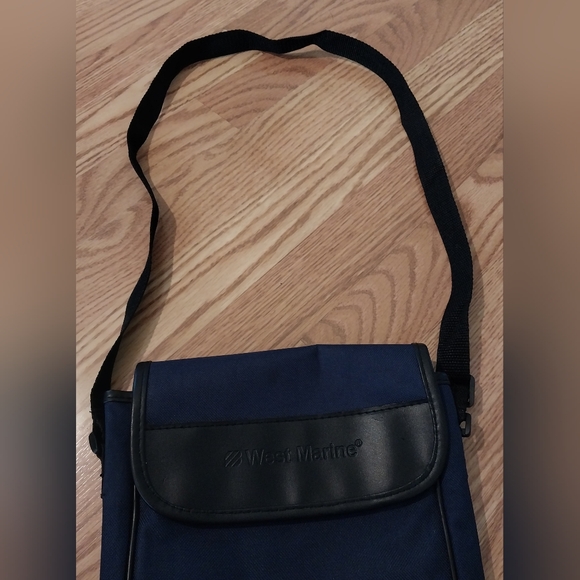 West Marine Binocular Bag - Picture 3 of 7